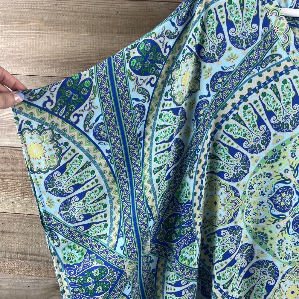 Rose + Olive Womens Shirt Medallion Print Dolman Sleeve Tunic Blouse Size 1X 2X - Picture 4 of 7